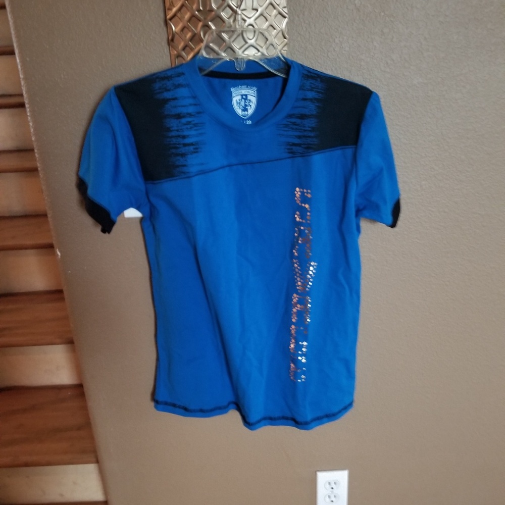Men's Tees - Picture 4 of 8